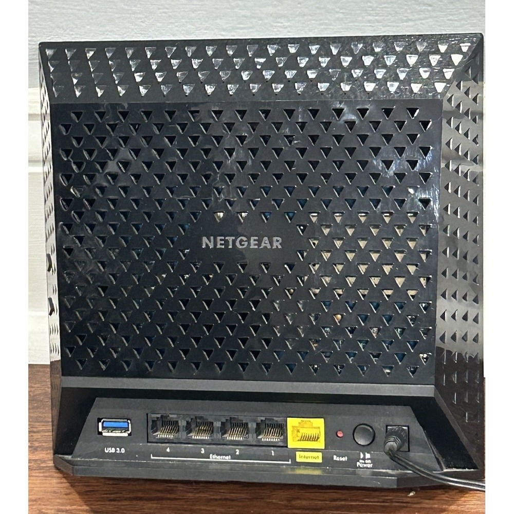 Netgear R6200v2 w/power supply R6200 Smart WiFi Router Bundle - Picture 7 of 16